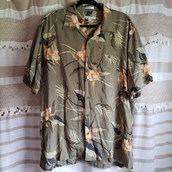 Geoffrey Beene | 100% Silk Leaf Print Button Down - Picture 1 of 5